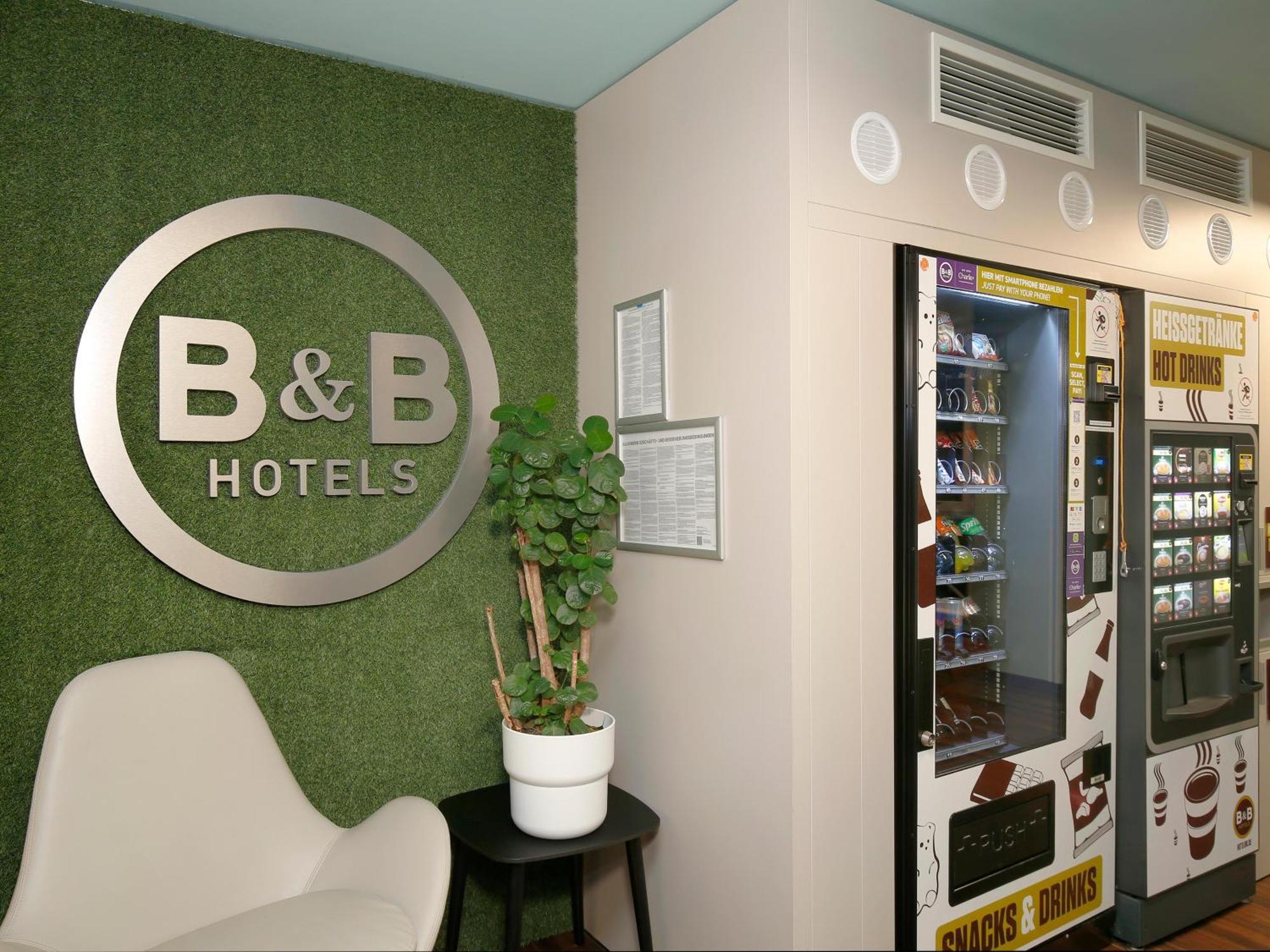 B&B Hotel Berlin-Dreilinden Клайнмахнов Экстерьер фото