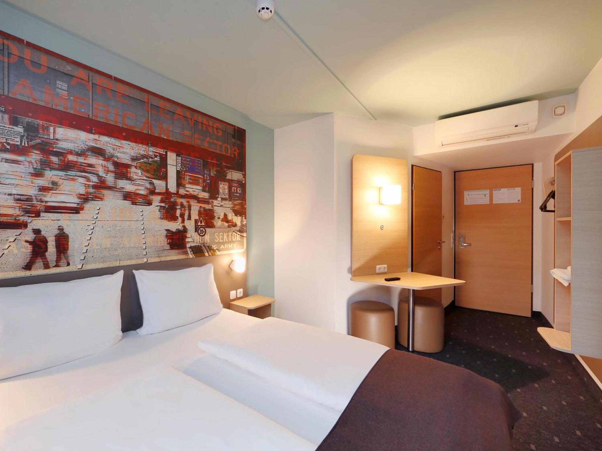 B&B Hotel Berlin-Dreilinden Клайнмахнов Экстерьер фото